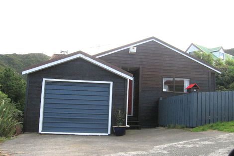 Photo of property in 99 Thurleigh Grove, Karori, Wellington, 6012