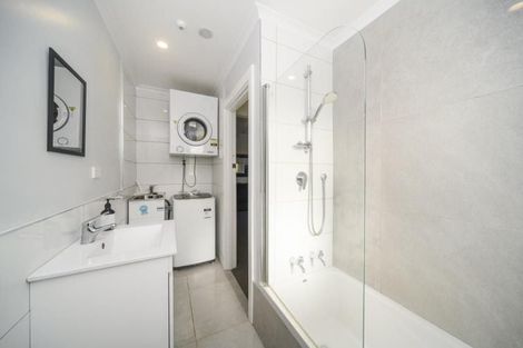 Photo of property in 1/288 College Street, West End, Palmerston North, 4410