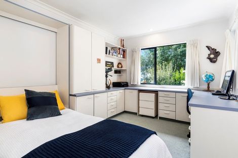 Photo of property in 35 Victory Street, Welcome Bay, Tauranga, 3112