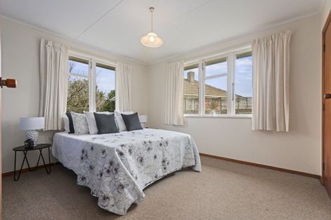 Photo of property in 7 Selby Place, Hokowhitu, Palmerston North, 4410