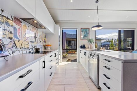 Photo of property in 15 Noumea Drive, Rangatira Park, Taupo, 3330