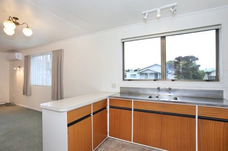 Photo of property in 1/10 Oxford Street, Marton, 4710