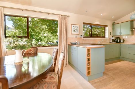 Photo of property in 1/4 John Dee Crescent, Red Beach, 0932