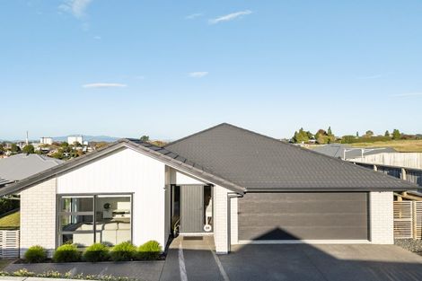 Photo of property in 2/84 Gateway Drive, Te Awamutu, 3800