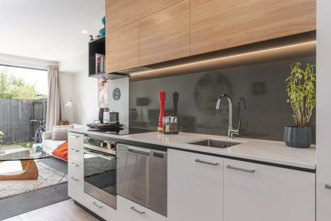 Photo of property in 11/24 Percy Street, Phillipstown, Christchurch, 8011