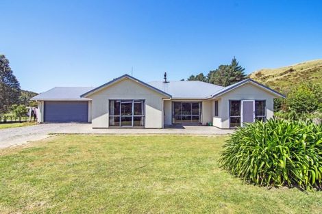 Photo of property in 5523 Masterton Castlepoint Road, Tinui, Masterton, 5889