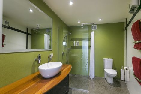 Photo of property in 110 Owhiro Bay Parade, Owhiro Bay, Wellington, 6023