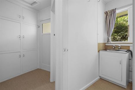 Photo of property in 35 Balmoral Lane, Redcliffs, Christchurch, 8081