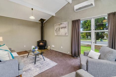Photo of property in 18 Tennyson Drive, Owhata, Rotorua, 3010