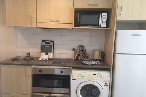 Photo of property in Tower Hill Apartments, 2g/1 Emily Place, Auckland Central, Auckland, 1010