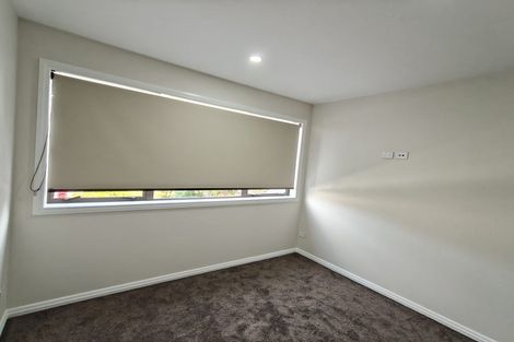 Photo of property in 52d Hutchinsons Road, Bucklands Beach, Auckland, 2014