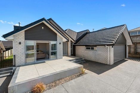 Photo of property in 11 Castleton Way, Flagstaff, Hamilton, 3210