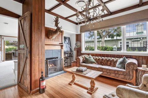 Photo of property in 167 Victoria Street, Cambridge, 3434