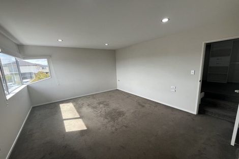 Photo of property in 65 Kirikiri Drive, Papakura, 2110