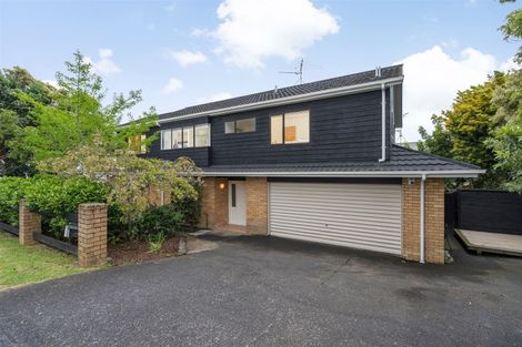 Photo of property in 2/56 Galaxy Drive, Mairangi Bay, Auckland, 0630