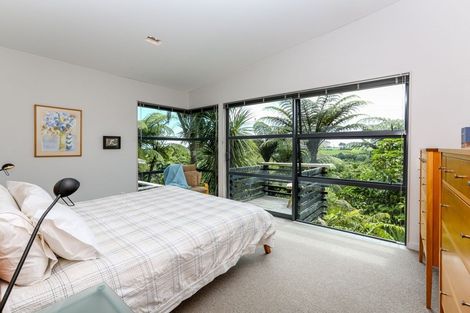 Photo of property in 135 Wairau Road, Kaitake, New Plymouth, 4374