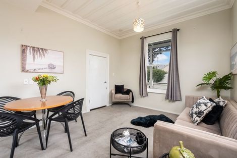 Photo of property in 41 Bathgate Street, South Dunedin, Dunedin, 9012