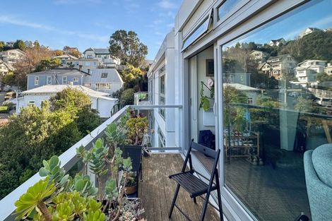 Photo of property in Revolucion Apartments, 207e/28 Torrens Terrace, Mount Cook, Wellington, 6011