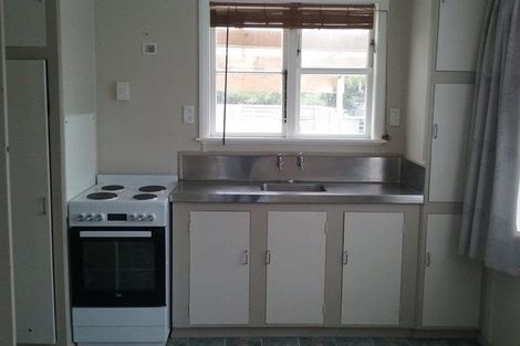 Photo of property in 26-27 Esk Street, Roslyn, Palmerston North, 4414