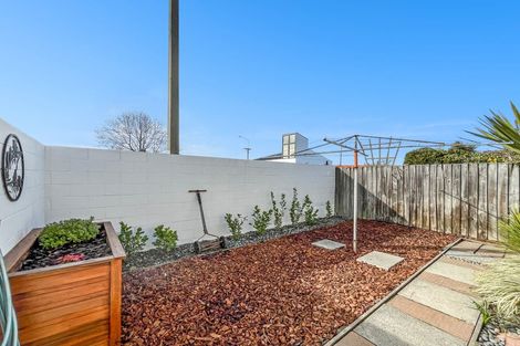 Photo of property in 1/73 Harewood Road, Papanui, Christchurch, 8053