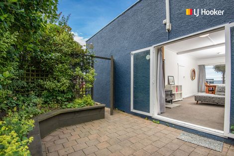 Photo of property in 10 Forbes Street, Balaclava, Dunedin, 9011