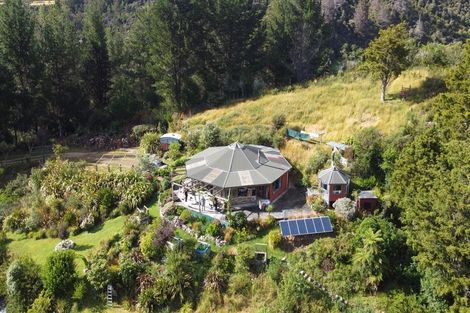 Photo of property in 272 Uruwhenua Road, Upper Takaka, Takaka, 7183