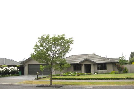 Photo of property in 3 Amoka Crescent, Parklands, Christchurch, 8083