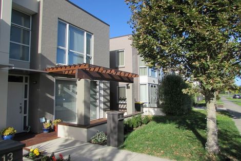 Photo of property in 11 Hakawai Avenue, Takanini, 2112