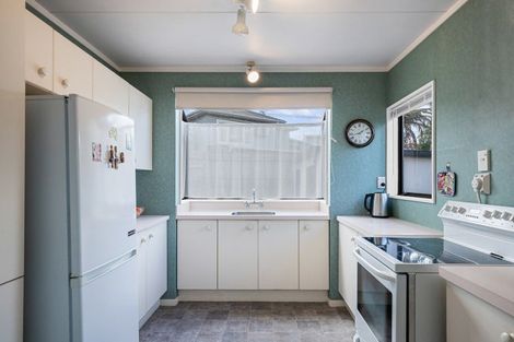 Photo of property in 21a Chester Street, Levin, 5510