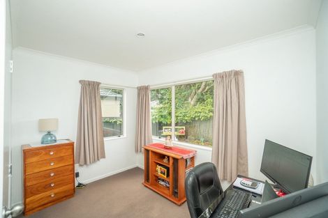 Photo of property in 4 Astrid Court, Awapuni, Palmerston North, 4412