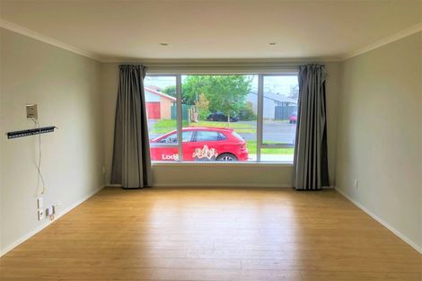 Photo of property in 15 English Street, St Andrews, Hamilton, 3200