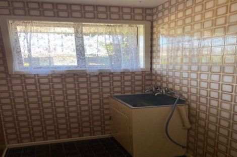 Photo of property in 61 Denise Crescent, Hornby, Christchurch, 8042