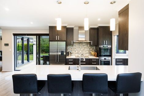 Photo of property in 18 Oak Crescent, Ashhurst, 4810