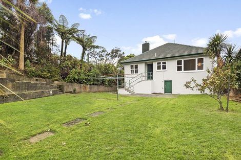 Photo of property in 54 Beauchamp Street, Karori, Wellington, 6012