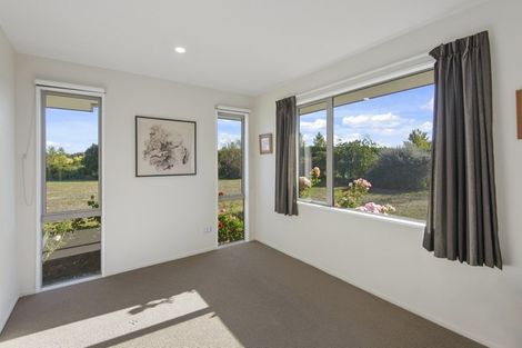 Photo of property in 6 Mulholland Drive, Darfield, 7571