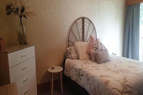 Photo of property in 46 Bridge Street, Bulls, 4818