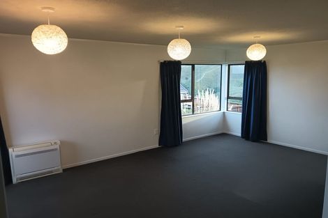 Photo of property in 67 Frobisher Street, Island Bay, Wellington, 6023