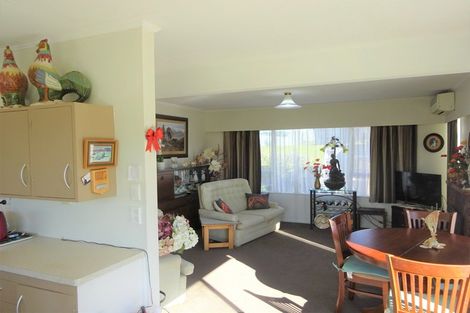 Photo of property in 66 Seabury Avenue, Foxton Beach, Foxton, 4815