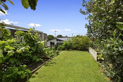 Photo of property in 11 Hua Street, Bell Block, New Plymouth, 4312