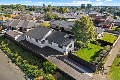 Photo of property in 75 Burwood Road, Burwood, Christchurch, 8083