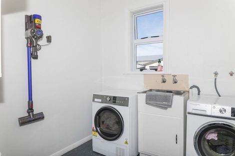 Photo of property in 5 Alexandra Street, Dannevirke, 4930