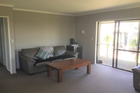 Photo of property in 3 Mackie Place, Papamoa Beach, Papamoa, 3118