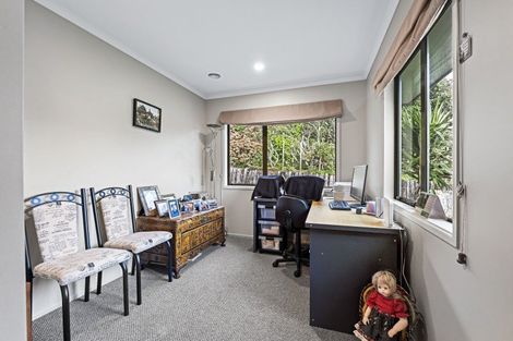 Photo of property in 11a Lemont Place, Westown, New Plymouth, 4310