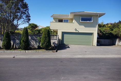 Photo of property in 10 Northwood Close, Woodridge, Wellington, 6037