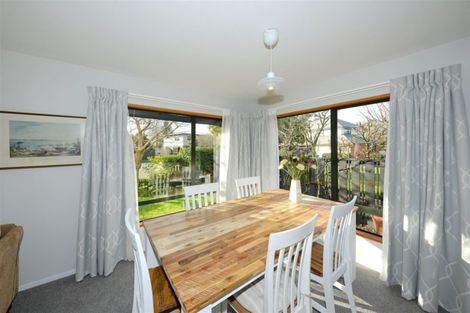 Photo of property in 2/8 Hamish Place, Westmorland, Christchurch, 8025