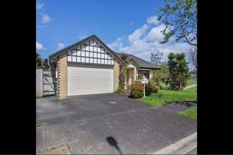 Photo of property in 1 Ashland Place, Weymouth, Auckland, 2103