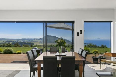 Photo of property in 21 Rangikatea Road, Omori, Turangi, 3381