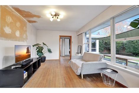 Photo of property in 16b Opal Place, Casebrook, Christchurch, 8051