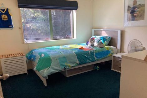 Photo of property in 22 Wicklam Lane, Greenhithe, Auckland, 0632