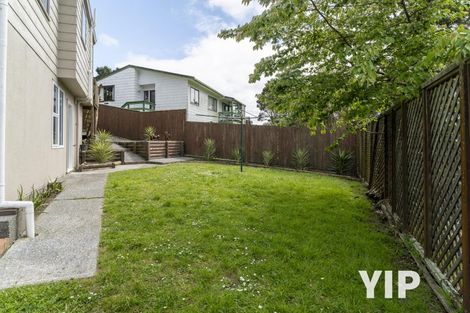 Photo of property in 1/52 Guadeloupe Crescent, Grenada Village, Wellington, 6037